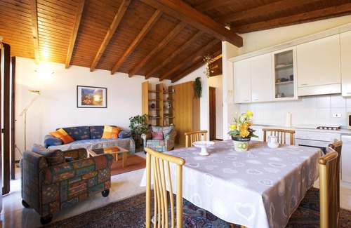 Pino Lago Maggiore Apartment | Lakeview 2-Room Apartment with Balcony and Pool Access