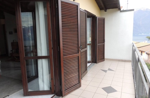 Pino Lago Maggiore Apartment | Elegant 2-Room Apartment with Balcony & Lake View