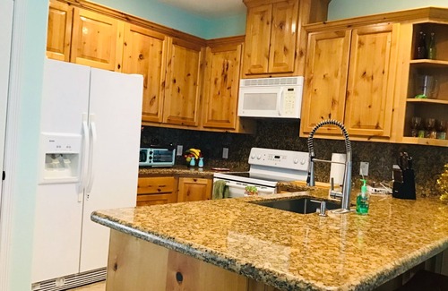 Laguna Vista House | Experience It's a Sea-Cret- 79 AW - Rated 10/10 with Spa