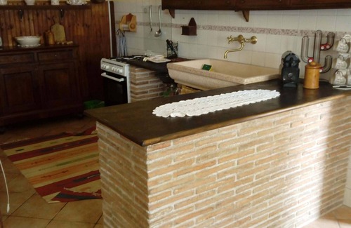 Salionze House | Idyllic Villa Retreat by Lake Garda with Garden Access