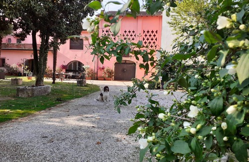 Salionze House | Idyllic Villa Retreat by Lake Garda with Garden Access