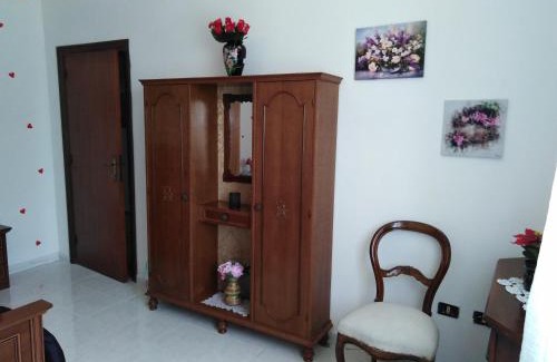 San Valentino In Abruzzo Bed & Breakfast | Cozy Dolce Risveglio: Family-Friendly with Kitchen Access
