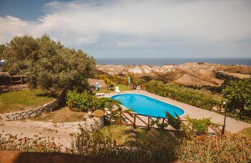 Santa Caterina dello Ionio House | Guest Rated: 9.6 - Villa Romeo with Pool & Ocean Views