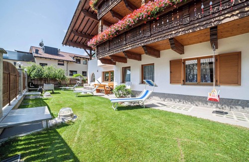 San Martino in Passiria Apartment | Discover ‘Sonnenparadies 1’: Mountain Views & Pet-Friendly Stay