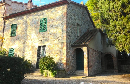 Civitella Paganico Apartment | Casa Amiata: Top-Rated Coastal Retreat with Pool & Spa