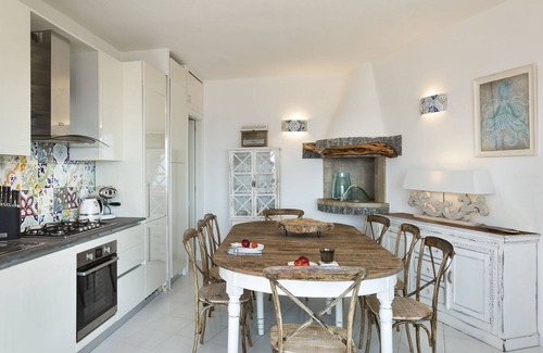 Torre delle Stelle Villa | Discover Villa Orchestra sul Mare: Oceanfront Retreat Awaits