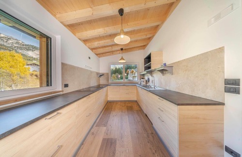 Selva di Val Gardena House | Welcoming Wolkenstein House in Gröden for Large Groups