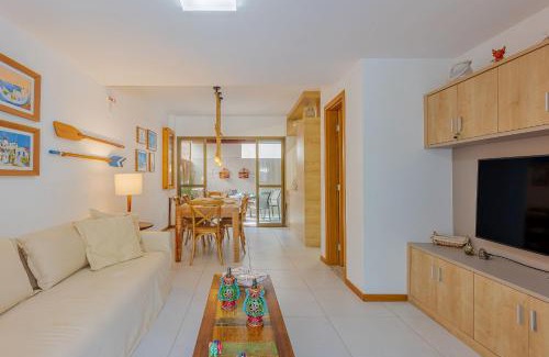 Itacimirim Apartment | Inviting Apto 3/4 Just Steps from Itacimirim Beach