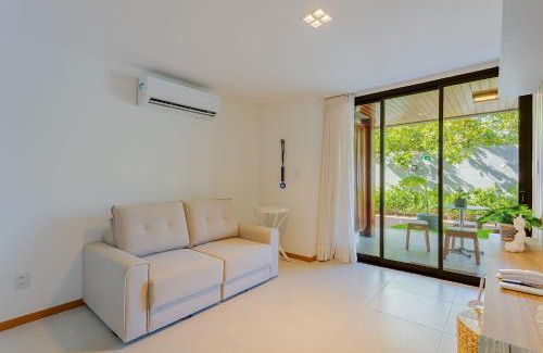 Itacimirim Apartment | Relax at IT60 Lindo Village: Family-Friendly Retreat