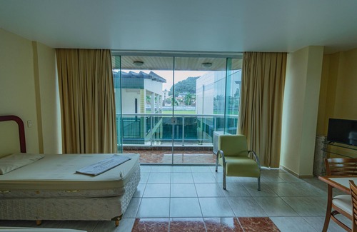 Itacuruca Hotel | Explore Itacuruçá Plaza Hotel: Top Amenities & High Ratings