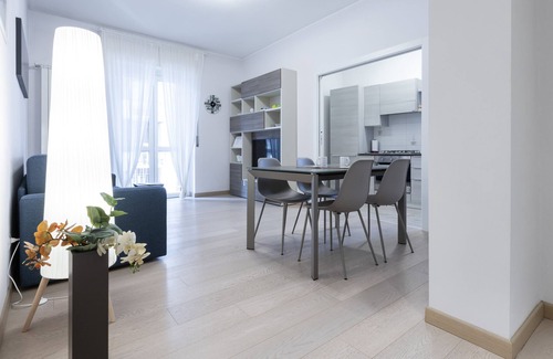 Ripamonti Corvetto Apartment | Italianway - Brenta 9: Family-Friendly Stay with Spa Access
