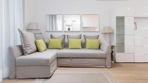 Porta Vittoria Apartment | Elegant Suite Mirabel at Italianway - Compagnoni 12