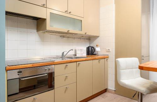 Porta Garibaldi Apartment | Explore Italianway - Corso Como 12: Family-Friendly Stay