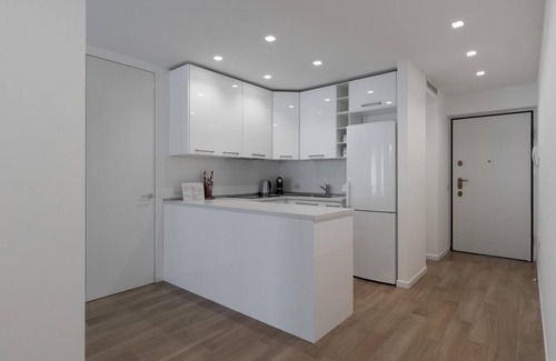 San Babila Apartment | Discover Italianway - Corso Venezia 7: Family-Friendly Stay