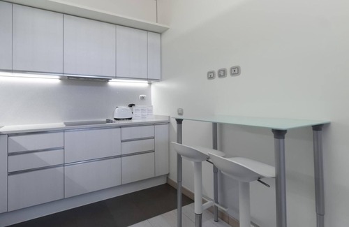 San Babila Apartment | Italianway - Corso Venezia 7 - Traviata