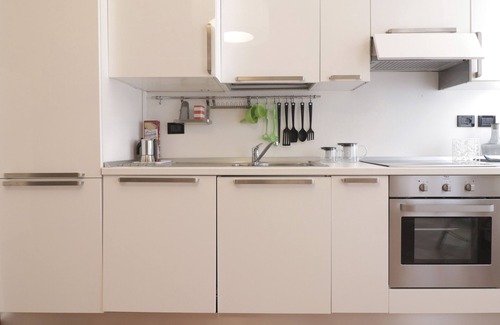 Carrobbio Apartment | Explore Italianway - Del Torchio 4: Family-Friendly Retreat