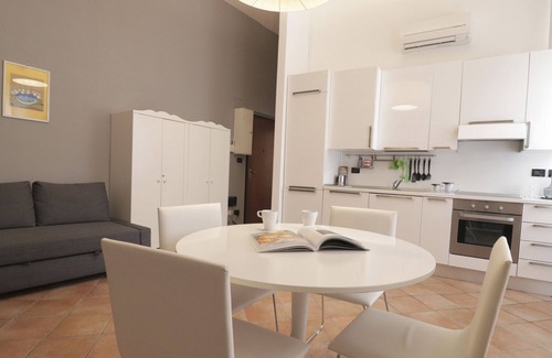 Carrobbio Apartment | Explore Italianway - Del Torchio 4: Family-Friendly Retreat