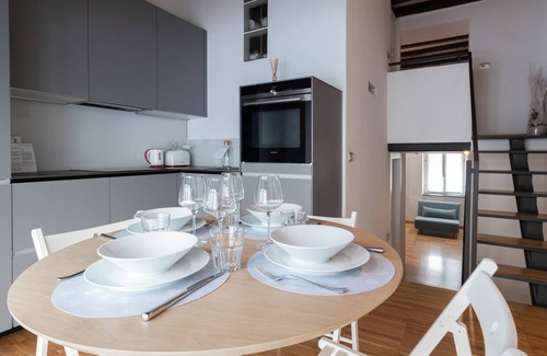 Porta Venezia Apartment | Relax at Italianway - Frisi 8: Spa, Breakfast & Family Friendly