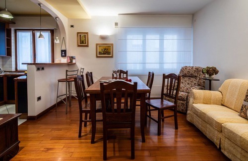 Udine Apartment | Italianway Gradisca 8: Family-Friendly Stay with Kitchen