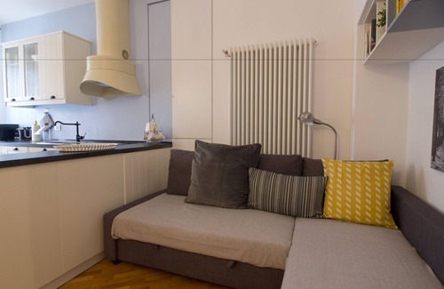 Zona Risorgimento Apartment | Relaxing Retreat at Italianway - Lambro with Spa and Breakfast