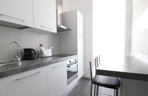 Zona Risorgimento Apartment | Discover Italianway - Melzo 12: Pet-Friendly & Spa Retreat