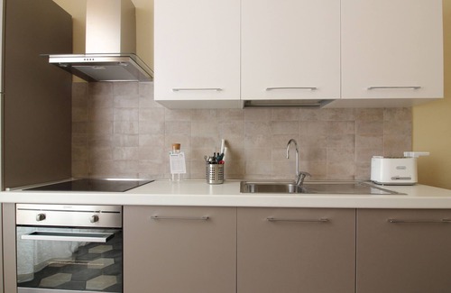 Zona Risorgimento Apartment | Welcoming Italianway - Melzo: Family-Friendly & Spa Access
