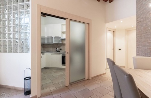 Porta Romana Apartment | Discover Italianway - Muratori 8 with Spa & Breakfast