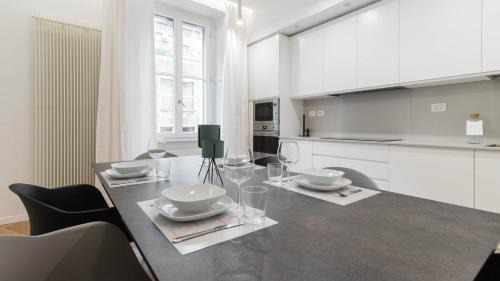 Tricolore Apartment | Comfortable Stay at Italianway - Pindemonte 1, Rated 8.6/10