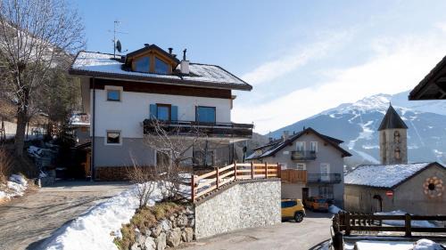 Premadio Apartment | Ripa Fontana 1 Mono: Family-Friendly Stay with Top Ratings