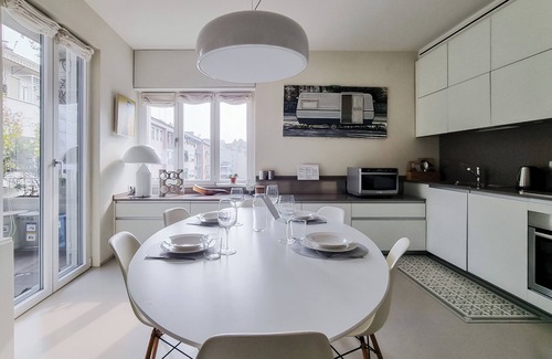 Loreto Apartment | Discover Comfort at Italianway - Venini 16 with Spa Access
