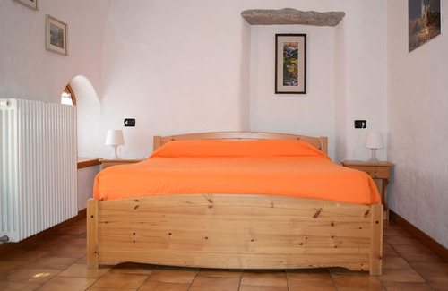 San Giacomo Filippo House | Italo-Swiss App 3 - two-roomed apartment 4 beds