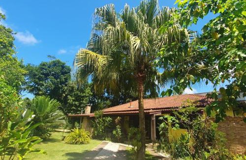 Itamambuca House | Oceanfront Refúgio Itamambuca with Pool & Pet Friendly Stay