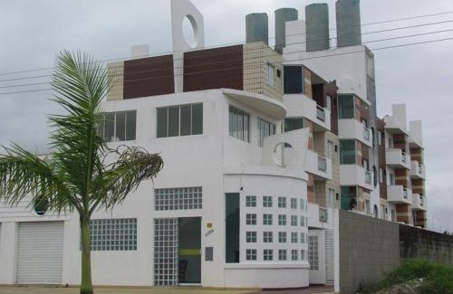 Gaivota Apartment | Oceanfront Itanhaém Flat Residence with Family-Friendly Amenities