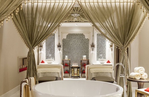 Mumbai Hotel | Elegant ITC Maratha Mumbai: 5-Star Comfort & Premium Amenities
