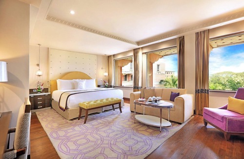 Mumbai Hotel | Elegant ITC Maratha Mumbai: 5-Star Comfort & Premium Amenities