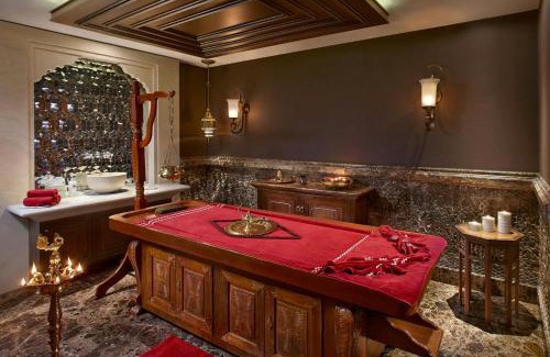 Gopalbari Hotel | Experience ITC Rajputana: Jaipur's Premier 5-Star Escape