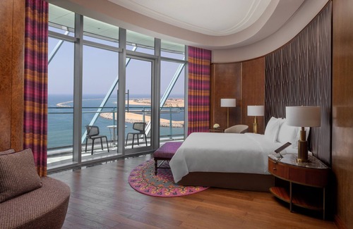 Kollupitiya Hotel | Discover ITC Ratnadipa Hotel with Spa & Pool in Colombo