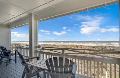 Port Aransas House | Oceanfront Family Retreat at Itll Do - House