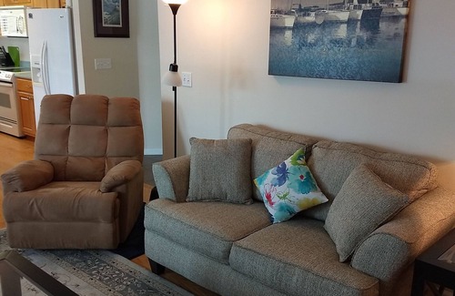 Apalachicola Condo | Book Your Father's Day Getaway at Red Snapper Resort!