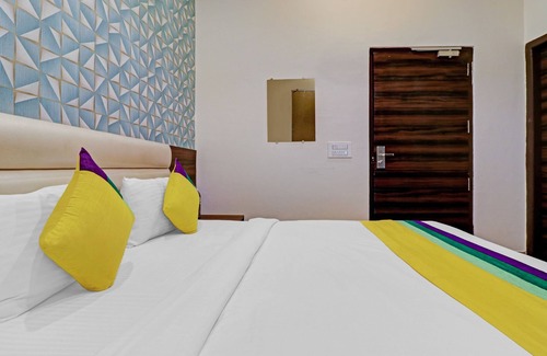 Kharar Hotel | Budget-Friendly Itsy By Treebo - Jashan with Great Amenities