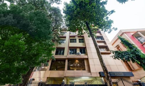 Bhowanipore Hotel | Family-Friendly Itsy Hotels Neeranand Plaza with Breakfast