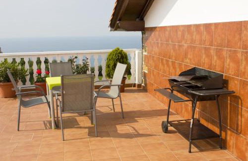 Igueldo House | Discover Iturritxo Landetxea: Family-Friendly Retreat