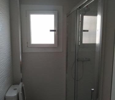 Els Griells Apartment | Inviting Hotel with Pool & Child-Friendly Amenities