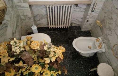 Altopascio House | Family-Friendly Ivo's Rooms: A Cozy Retreat Awaits You