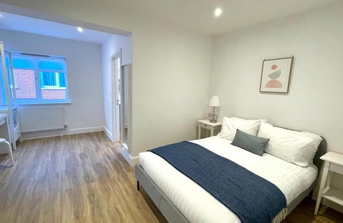 Gorleston-on-Sea House | Ivory House