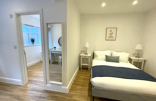 Gorleston-on-Sea House | Ivory House