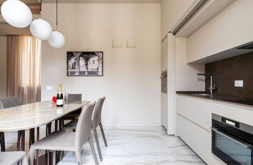 Como City Centre Apartment | Explore Ivory Visconti: Your Como Getaway Awaits