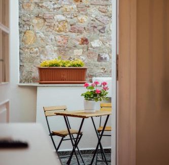 Ayvalik City Center Hotel | Cozy Ivy Ayvalık Butik Otel with Restaurant and High Ratings
