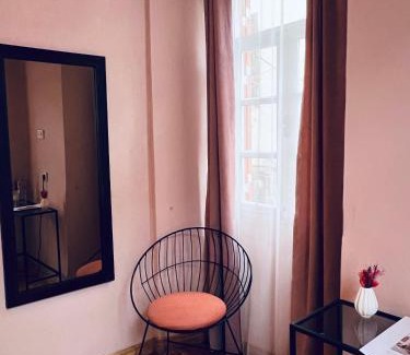 Ayvalik City Center Hotel | Cozy Ivy Ayvalık Butik Otel with Restaurant and High Ratings