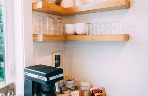 Logan Cabin | Experience Ivy Cottage: Spa, Hot Tub & Perfect Reviews